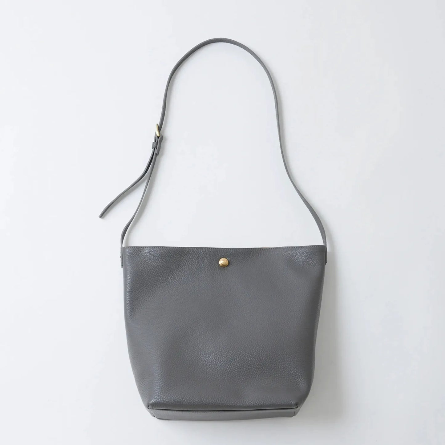 U Shoulder bag Black  / U ショルダーバッグ M-size
